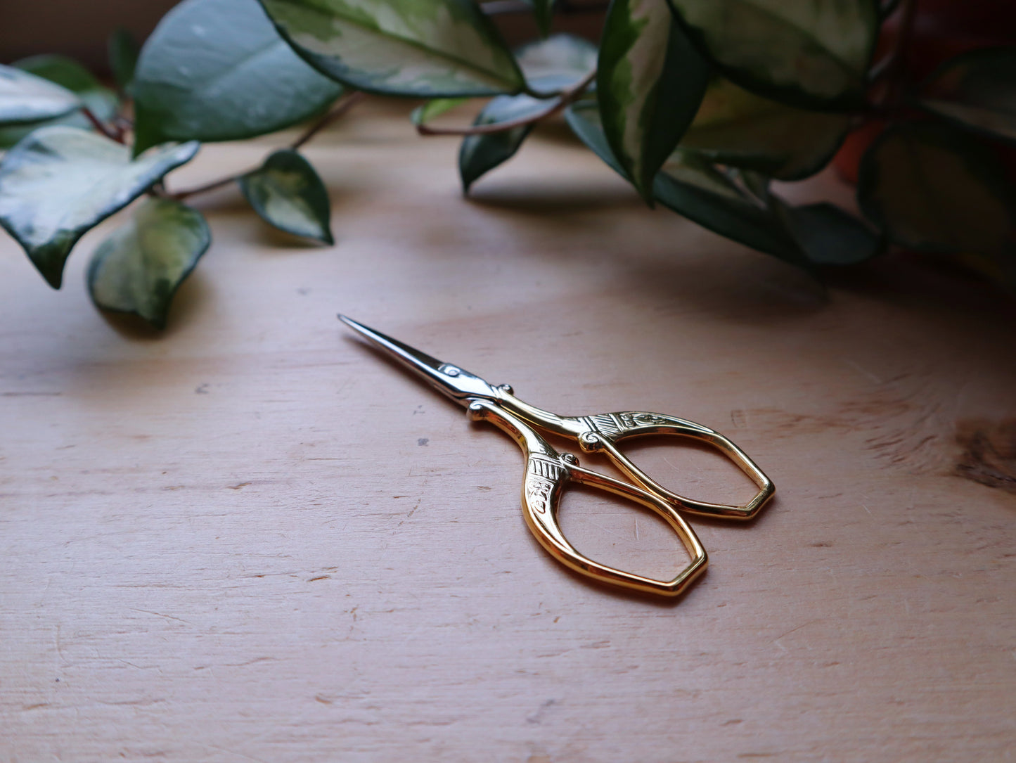Embroidery Scissors Peacock by DMC